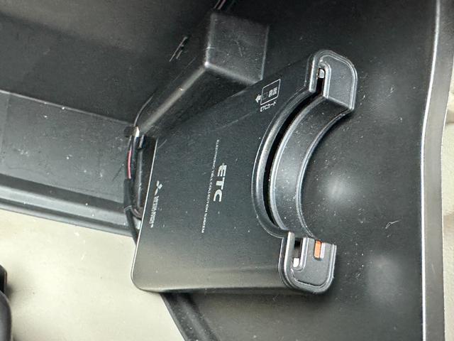 エブリイワゴン ＰＺターボスペシャル　両側電動スライドドア／オートステップ／レーダーブレーキサポート／社外ナビＴＶ／Ｂカメラ／ブルートゥース／スマートキー／ＥＴＣ／ディスチャージ（37枚目）