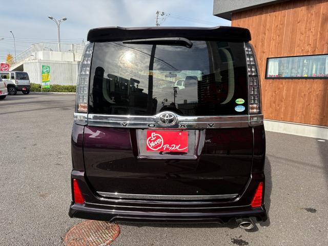 ヴォクシー ＺＳ　モデリスタエアロ（Ｆ・Ｓ・Ｒ）／両側電動スライドドア／純正１０インチナビ／フルセグ／バックカメラ／Ｂｌｕｅｔｏｏｔｈ／ＬＥＤヘッドライト／ＥＴＣ／車検Ｒ９年１月１１日（7枚目）