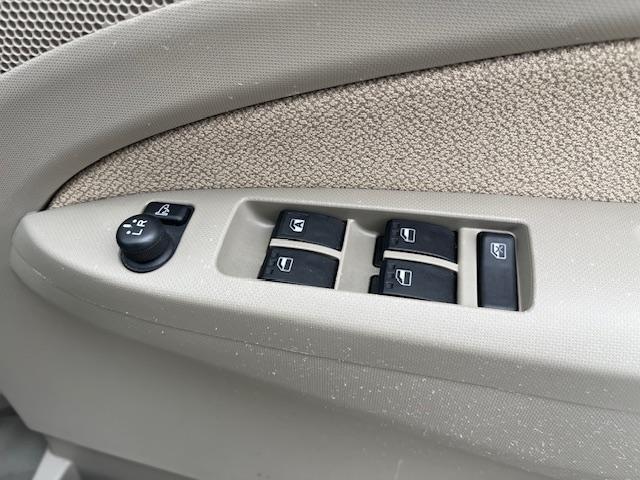 ムーヴ Ｘ　走行距離３万キロ台　スマートキー　プッシュスタート　純正アルミ　オートエアコン　エアバック　パワーステ　ＡＢＳ　パワーウインドウ（35枚目）