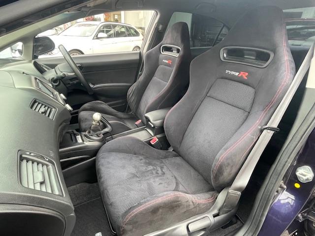 シビック タイプR 後期モデル 電動格納ミラー 社外ナビ 地デジTV バックカメラ ブレンボ 純正レカロシート ETC(24枚目)