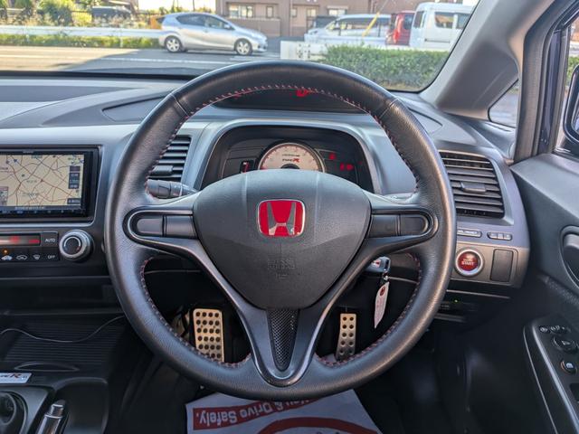 シビック タイプR 後期モデル 電動格納ミラー 社外ナビ 地デジTV バックカメラ ブレンボ 純正レカロシート ETC(30枚目)