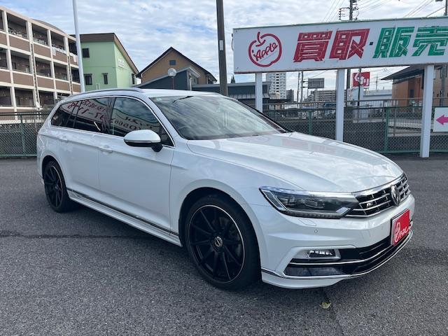 パサートヴァリアント TSI Rライン ナビTV Bカメラ レザーシート パワーシート パワーバックドア 社外19インチAW(7枚目)