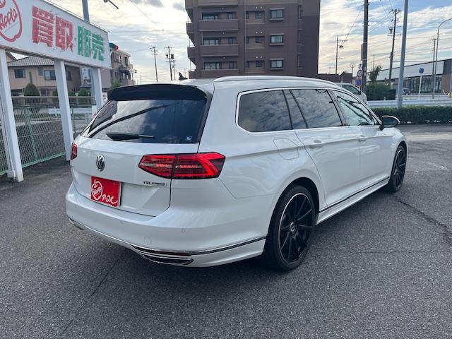 パサートヴァリアント TSI Rライン ナビTV Bカメラ レザーシート パワーシート パワーバックドア 社外19インチAW(12枚目)