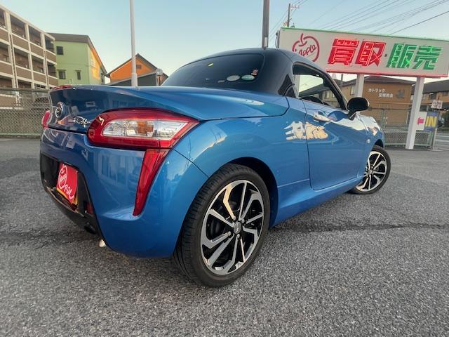 コペン ローブ　禁煙車　赤シート　社外ナビ　Ｂｌｕｅｔｏｏｔｈ　バックカメラ　シートヒーター　ドライブレコーダー（10枚目）