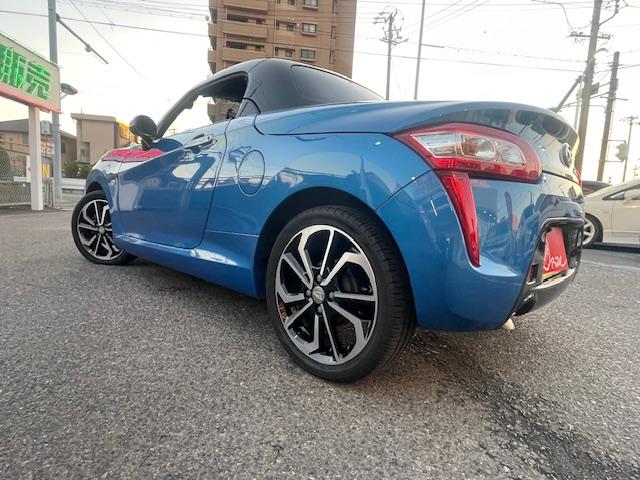 コペン ローブ　禁煙車　赤シート　社外ナビ　Ｂｌｕｅｔｏｏｔｈ　バックカメラ　シートヒーター　ドライブレコーダー（11枚目）