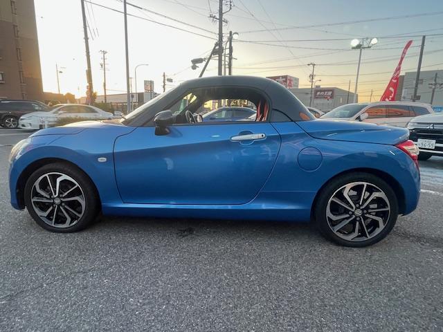 コペン ローブ　禁煙車　赤シート　社外ナビ　Ｂｌｕｅｔｏｏｔｈ　バックカメラ　シートヒーター　ドライブレコーダー（13枚目）