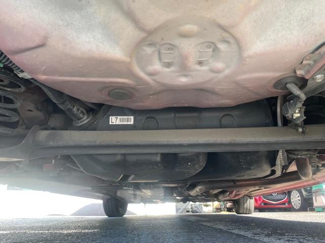 スペイド Ｇ　ワンオーナー　禁煙車　スマートキー　プッシュスタート　純正ナビ　フルセグ地デジＴＶ　Ｂｌｕｅｔｏｏｔｈ対応　バックカメラ　シートヒーター　パワースライドドア（24枚目）