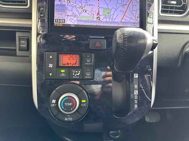 タント カスタムＲＳ　トップエディションＳＡＩＩＩ　純正ナビ　Ｂカメラ　ＴＶ　スマートアシストＩＩＩ　両側パワスラ　Ｓヒーター　ＬＥＤヘッド　スマートキーｘ２　ハーフレザー　ワンオーナー（16枚目）