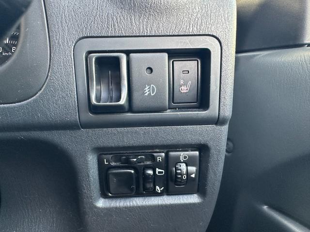 ジムニー ランドベンチャー　社外ナビ　Ｂカメラ　ＴＶ　ＥＴＣ　Ｓヒーター　２インチリフトアップ（ＲＰＧ）　１６インチＲ／Ｔタイヤ　社外バンパー　ＦＵＪＩＴＳＵＢＯマフラー　キーレス（19枚目）