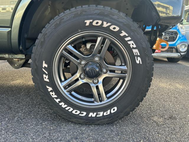 ジムニー ランドベンチャー　社外ナビ　Ｂカメラ　ＴＶ　ＥＴＣ　Ｓヒーター　２インチリフトアップ（ＲＰＧ）　１６インチＲ／Ｔタイヤ　社外バンパー　ＦＵＪＩＴＳＵＢＯマフラー　キーレス（23枚目）