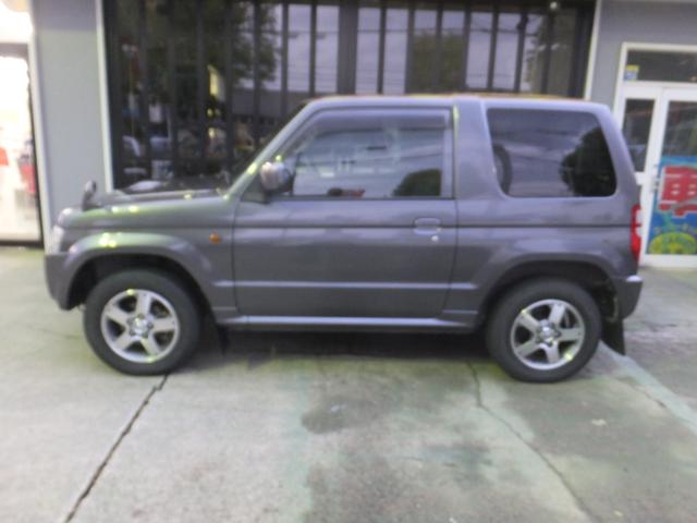 キックス RX 新品リビルトタービン交換済 5速マニュアル車 背面タイヤメッキカバー フォグランプ シートヒーター プライバシーガラス ドアバイザー フロアマット キーレス(8枚目)