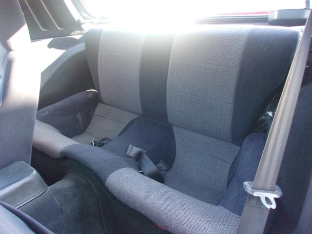 サバンナＲＸ－７ ＧＴ－Ｒ　後期型　１３Ｂエンジンロータリーターボ　５速ＭＴ　ＢＬＩＴＺ車高調　ＳＳＲ１７インチＡＷ　ＨＫＳマフラー　ＳＥＸＹＳＴＹＬＥエアロ　ＭＯＭＯステアリング　取説／整備手帳　実走行９２０００キロ（22枚目）