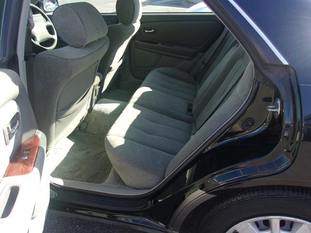 マークII グランデ　後期型　１Ｇエンジン　５速ＭＴ　純正オプションＦスポイラー　純正ＨＩＤ　純正キーレス　社外モニター　バックカメラ　ドライブレコーダー　取説／メンテナンスノート　実走行６６０００キロ（17枚目）