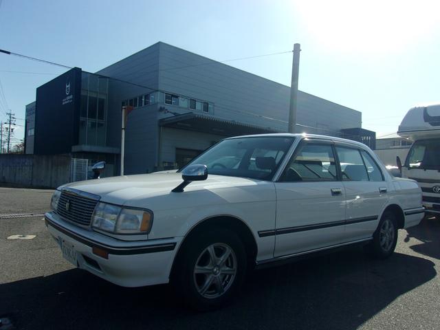 クラウン スーパーデラックス　ワンオーナー禁煙車　５速ＭＴ　１Ｇエンジン　クラウン１３型セダン教習車　フェンダーミラー　タイミングベルト交換　実走行１９０００キロ（8枚目）