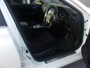 ここから、車内のご案内です！電動シートになります。走行距離は１４００００キロになりますが、比較的綺麗な状態が維持されております！