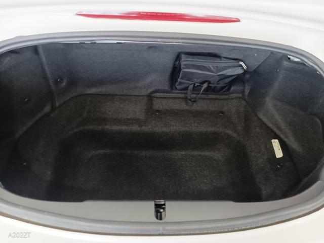 ロードスター Ｓスペシャルパッケージ　スマートキー・プッシュスタート／ＬＥＤヘッドライト（19枚目）