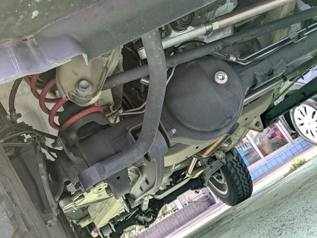 ジムニー XC リフトアップ モンローアブソーバー レーダー探知機 ドライブレコーダー ディスプレイオーディオ ETC 衝突被害軽減システム オートライト LEDヘッドランプ アルミホイール スマートキー(32枚目)