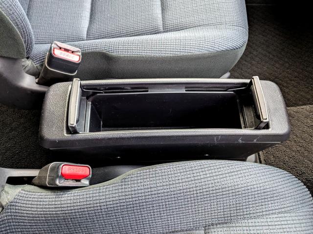 シエンタ Ｇ　福祉車輌　バックカメラ　レーンアシスト　衝突被害軽減システム　両側電動スライドドア　オートマチックハイビーム　スマートキー　アイドリングストップ　電動格納ミラー　ＣＶＴ　アルミホイール（68枚目）