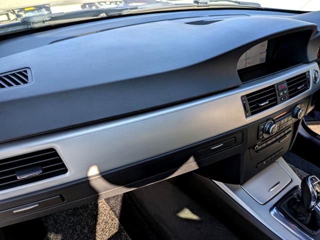 ３シリーズ ３３５ｉ　Ｍスポーツパッケージ　最終モデル　直６ターボ　ＲＡＹＳアルミホイール　ドライブレコーダー　ナビ　クリアランスソナー　オートクルーズコントロール　ＨＩＤ　サンルーフ　スマートキー　シートヒーター　記録簿（46枚目）