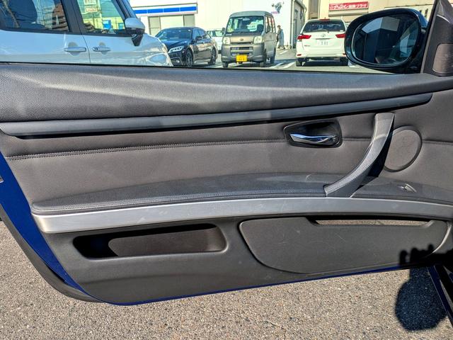 ３シリーズ ３３５ｉ　Ｍスポーツパッケージ　最終モデル　直６ターボ　ＲＡＹＳアルミホイール　ドライブレコーダー　ナビ　クリアランスソナー　オートクルーズコントロール　ＨＩＤ　サンルーフ　スマートキー　シートヒーター　記録簿（49枚目）