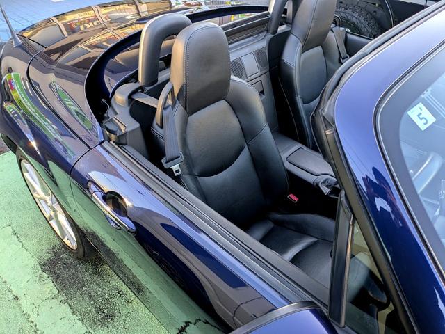 ロードスター ＲＳ　ＲＨＴ　オープンカー　ＥＴＣ　バックカメラ　ＨＩＤ　ＭＴ　スマートキー　シートヒーター　アルミホイール　盗難防止システム　衝突安全ボディ　ＡＢＳ　ＵＳＢ　エアコン　パワーステアリング　パワーウィンドウ（37枚目）