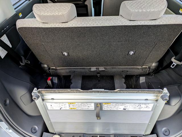 タント Ｌ　スローパーＬ　福祉車輌　ＥＴＣ　バックカメラ　ナビ　クリアランスソナー　衝突被害軽減システム　両側スライドドア　アイドリングストップ　電動格納ミラー　オートライト　ＬＥＤヘッドランプ（49枚目）