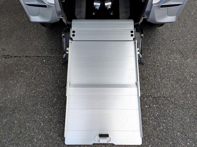 タント Ｌ　スローパーＬ　福祉車輌　ＥＴＣ　バックカメラ　ナビ　クリアランスソナー　衝突被害軽減システム　両側スライドドア　アイドリングストップ　電動格納ミラー　オートライト　ＬＥＤヘッドランプ（56枚目）