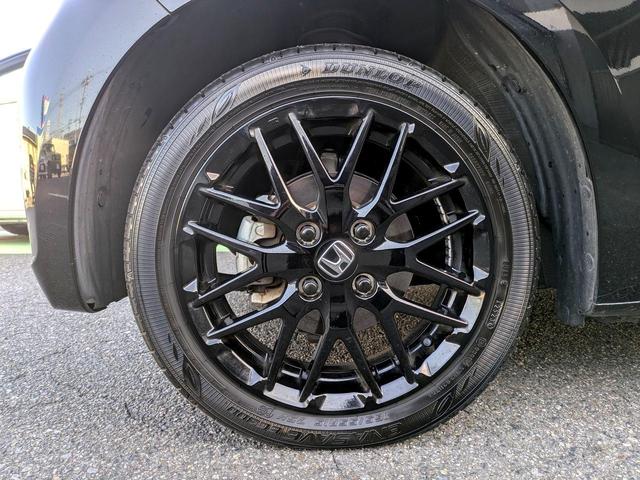 Ｎ－ＯＮＥ ＲＳ　フローティングナビ　オプションアームレスト　ドライブレコーダー　ＥＴＣ　バックカメラ　クリアランスソナー　レーンアシスト　衝突被害軽減システム　サイドカーテンエアバッグＬＥＤヘッド　スマートキー（11枚目）