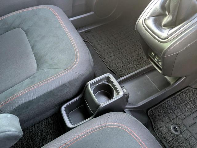 Ｎ－ＯＮＥ ＲＳ　フローティングナビ　オプションアームレスト　ドライブレコーダー　ＥＴＣ　バックカメラ　クリアランスソナー　レーンアシスト　衝突被害軽減システム　サイドカーテンエアバッグＬＥＤヘッド　スマートキー（33枚目）