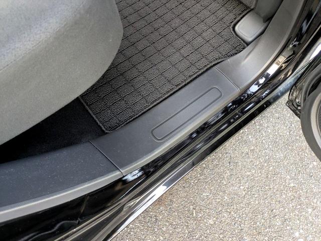 Ｎ－ＯＮＥ ＲＳ　フローティングナビ　オプションアームレスト　ドライブレコーダー　ＥＴＣ　バックカメラ　クリアランスソナー　レーンアシスト　衝突被害軽減システム　サイドカーテンエアバッグＬＥＤヘッド　スマートキー（50枚目）