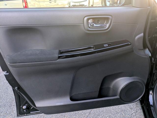 Ｎ－ＯＮＥ ＲＳ　フローティングナビ　オプションアームレスト　ドライブレコーダー　ＥＴＣ　バックカメラ　クリアランスソナー　レーンアシスト　衝突被害軽減システム　サイドカーテンエアバッグＬＥＤヘッド　スマートキー（54枚目）