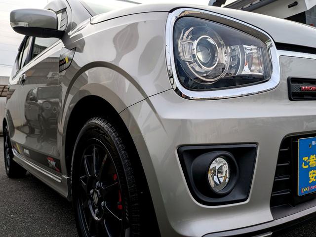 アルトワークス ベースグレード　４ＷＤ　ＥＴＣ　オートライト　ＨＩＤ　スマートキー　ＭＴ　盗難防止システム　ＡＢＳ　ＥＳＣ　衝突安全ボディ　エアコン　パワーステアリング　パワーウィンドウ（17枚目）