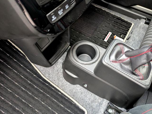 アルトワークス ベースグレード　４ＷＤ　ＥＴＣ　オートライト　ＨＩＤ　スマートキー　ＭＴ　盗難防止システム　ＡＢＳ　ＥＳＣ　衝突安全ボディ　エアコン　パワーステアリング　パワーウィンドウ（35枚目）