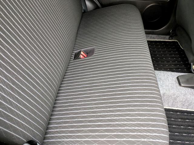 アルトワークス ベースグレード　４ＷＤ　ＥＴＣ　オートライト　ＨＩＤ　スマートキー　ＭＴ　盗難防止システム　ＡＢＳ　ＥＳＣ　衝突安全ボディ　エアコン　パワーステアリング　パワーウィンドウ（51枚目）