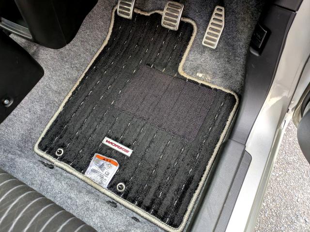 アルトワークス ベースグレード　４ＷＤ　ＥＴＣ　オートライト　ＨＩＤ　スマートキー　ＭＴ　盗難防止システム　ＡＢＳ　ＥＳＣ　衝突安全ボディ　エアコン　パワーステアリング　パワーウィンドウ（65枚目）
