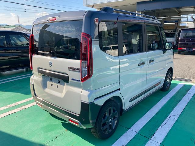 スペーシア ギア HYBRID XZ 全方位カメラ付9インチナビ オートライト Bluetooth スライドドア 純正ナビ プッシュスタート シートヒーター オートエアコン 禁煙車 スズキセーフティーサポート 衝突被害軽減システム アイドリングストップ(9枚目)