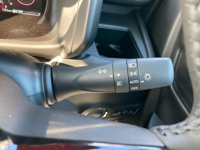 スペーシア ギア HYBRID XZ 全方位カメラ付9インチナビ オートライト Bluetooth スライドドア 純正ナビ プッシュスタート シートヒーター オートエアコン 禁煙車 スズキセーフティーサポート 衝突被害軽減システム アイドリングストップ(27枚目)