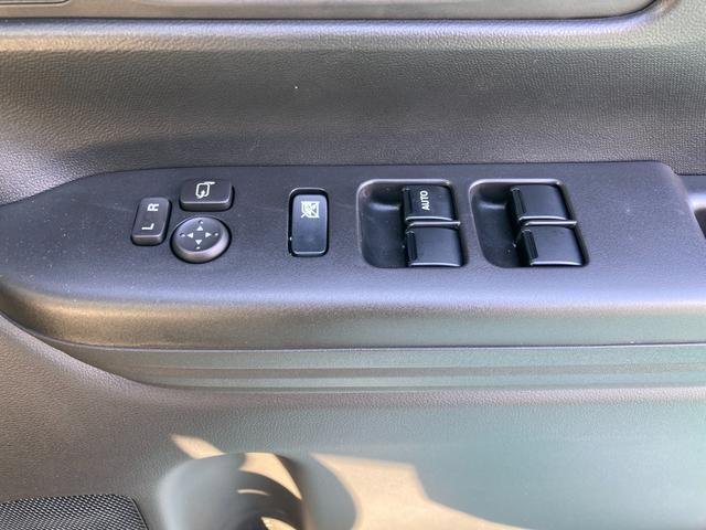 スペーシア ギア HYBRID XZ 全方位カメラ付9インチナビ オートライト Bluetooth スライドドア 純正ナビ プッシュスタート シートヒーター オートエアコン 禁煙車 スズキセーフティーサポート 衝突被害軽減システム アイドリングストップ(31枚目)