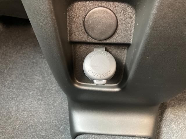 スペーシア ギア HYBRID XZ 全方位カメラ付9インチナビ オートライト Bluetooth スライドドア 純正ナビ プッシュスタート シートヒーター オートエアコン 禁煙車 スズキセーフティーサポート 衝突被害軽減システム アイドリングストップ(38枚目)