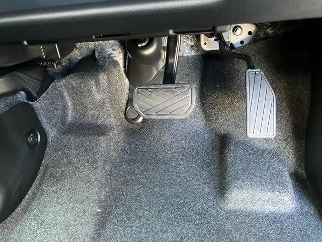 スペーシアカスタム ！初売！カスタム　ＨＹＢＲＩＤ　ＸＳターボ　オーディオ無　オートライト　スライドドア　プッシュスタート　シートヒーター　オートエアコン　禁煙車　スズキセーフティーサポート　ワンオーナー　衝突被害軽減システム　アイドリングストップ　横滑り防止機能（35枚目）