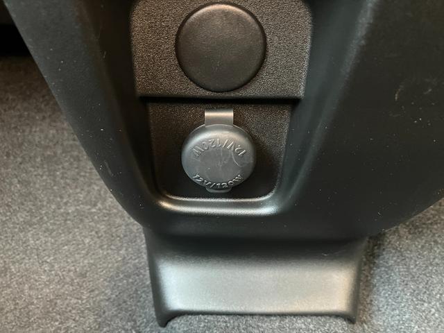 スペーシアカスタム ！初売！カスタム　ＨＹＢＲＩＤ　ＸＳターボ　オーディオ無　オートライト　スライドドア　プッシュスタート　シートヒーター　オートエアコン　禁煙車　スズキセーフティーサポート　ワンオーナー　衝突被害軽減システム　アイドリングストップ　横滑り防止機能（38枚目）