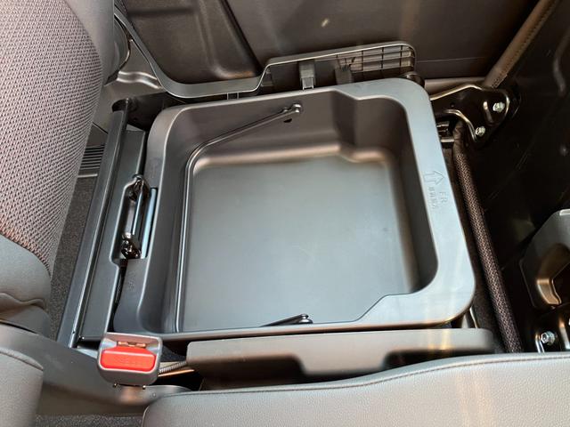 スペーシアカスタム ！初売！カスタム　ＨＹＢＲＩＤ　ＸＳターボ　オーディオ無　オートライト　スライドドア　プッシュスタート　シートヒーター　オートエアコン　禁煙車　スズキセーフティーサポート　ワンオーナー　衝突被害軽減システム　アイドリングストップ　横滑り防止機能（41枚目）