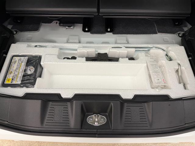 スペーシアカスタム !初売!カスタム HYBRID XSターボ2型オーディオレス オートライト スライドドア プッシュスタート シートヒーター オートエアコン スズキセーフティーサポート 衝突被害軽減システム アイドリングストップ 横滑り防止機能 衝突安全ボディ 盗難防止システム(44枚目)