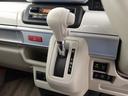 ご納車前にはプロの整備士が点検を行い、交換の必要がある部品は交換してからご納車いたします。また、その後の点検・整備・車検等も当社にお任せください。