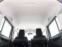 ご納車後の定期的点検に合わせて、「エンジンオイル&フィルター交換」を行うお得なメンテナンスパッケージの「安心メンテナンスパック」をおすすめしております。詳細については当店スタッフまでお尋ねください。