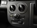 ご納車後の定期的点検に合わせて、「エンジンオイル&フィルター交換」を行うお得なメンテナンスパッケージの「安心メンテナンスパック」をおすすめしております。詳細については当店スタッフまでお尋ねください。