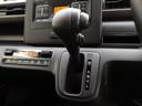 FX 4型 CD,ラジオオーディオ シートヒーター オートライト プッシュスタート シートヒーター オートエアコン 禁煙車 スズキセーフティーサポート 衝突被害軽減システム 横滑り防止機能 衝突安全ボディ 盗難防止システム(25枚目)
