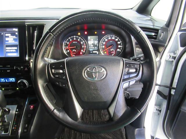 アルファード ２．５Ｓ　タイプゴールドＩＩ　フルセグ　ＤＶＤ再生　ミュージックプレイヤー接続可　後席モニター　バックカメラ　衝突被害軽減システム　ＥＴＣ　ドラレコ　両側電動スライド　ＬＥＤヘッドランプ　乗車定員７人　３列シート　ワンオーナー（12枚目）