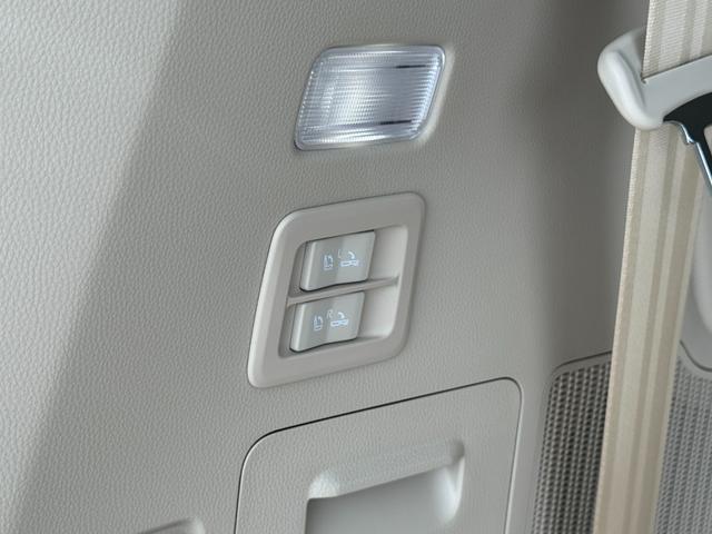 ランドクルーザー ＺＸ　モデリスタエアロ　リヤエンター　クールＢＯＸ　デフロック　空気圧センサー　寒冷地　トノカバー　サンルーフ　１２．３型ＪＢＬナビ　パノラミックビューモニター　ルーフレール　ＥＴＣ２．０　パワーバックドア（49枚目）