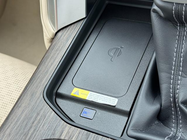 ランドクルーザー ＺＸ　モデリスタエアロ　リヤエンター　クールＢＯＸ　デフロック　空気圧センサー　寒冷地　トノカバー　サンルーフ　１２．３型ＪＢＬナビ　パノラミックビューモニター　ルーフレール　ＥＴＣ２．０　パワーバックドア（68枚目）
